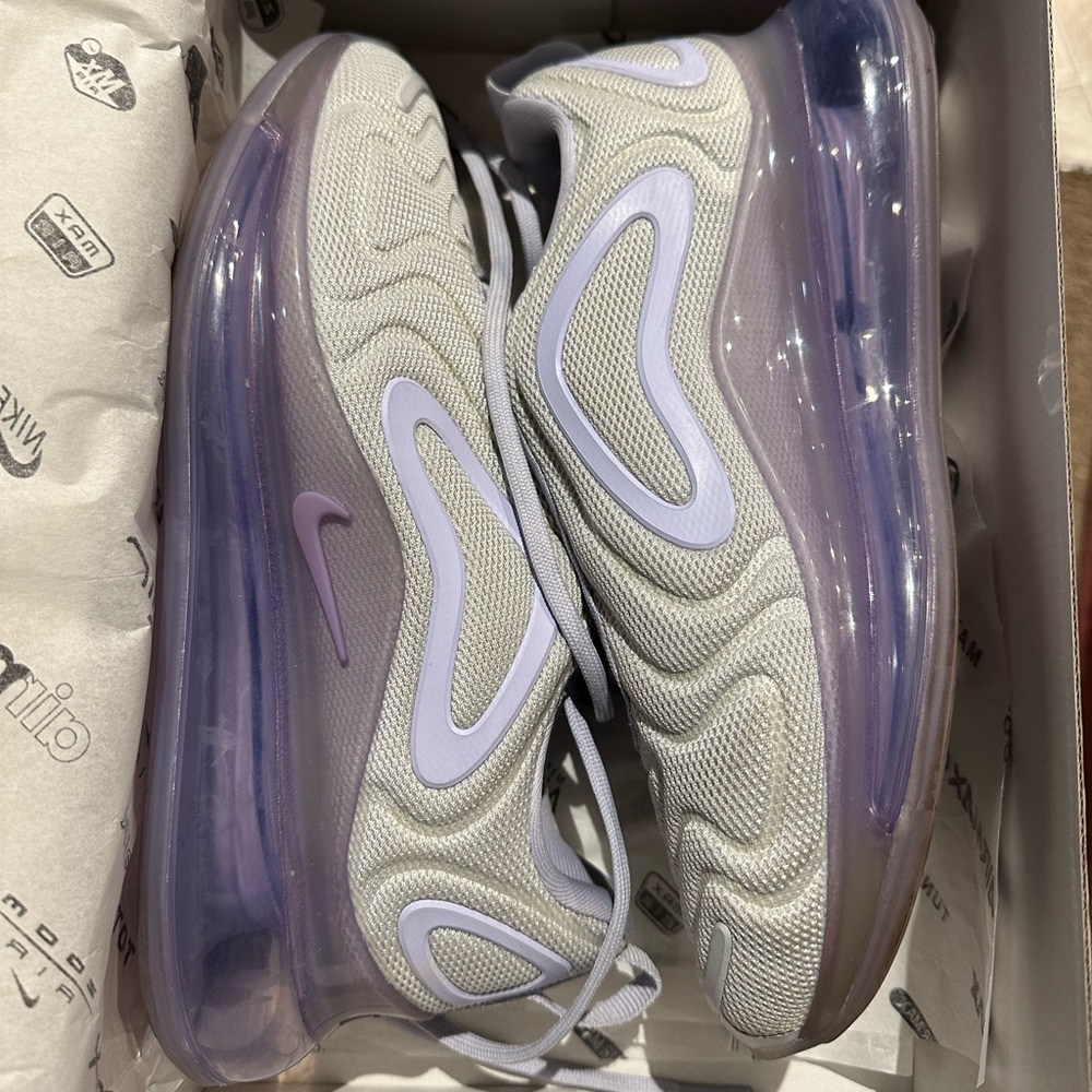 Nike Air Max 720